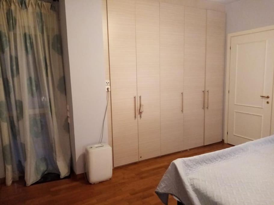 Ferienwohnung Τεσσαρι Στον Ναυτικο Ομιλο Χiου Chios Town Exterior foto