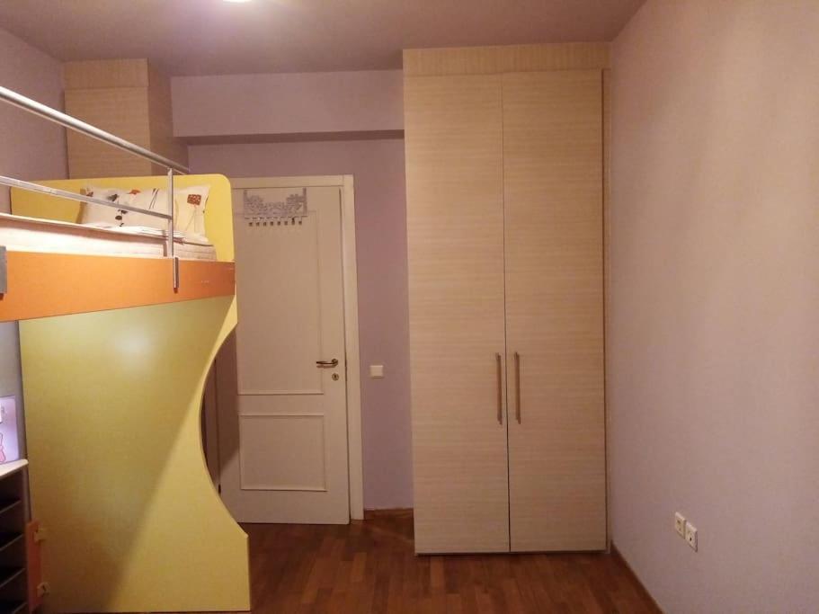 Ferienwohnung Τεσσαρι Στον Ναυτικο Ομιλο Χiου Chios Town Exterior foto